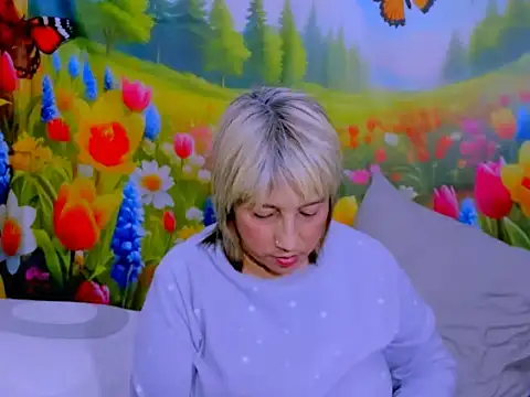 indianroxy webcam