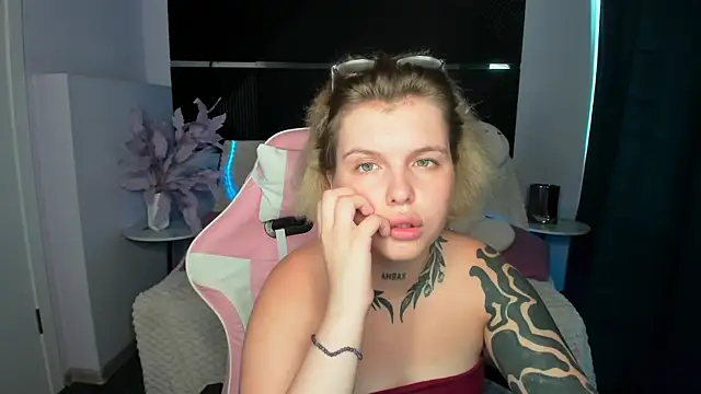 Eva_Starfire_ webcam