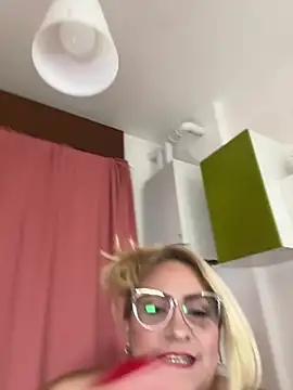 x_elena_x webcam