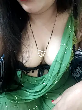 sweetyi - Sweetyi's free webcam - UK Sex Cams