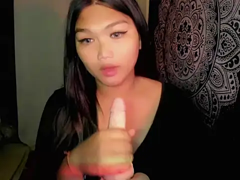 Lou_heart live cam