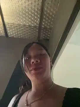 Suki-love live cam on StripChat