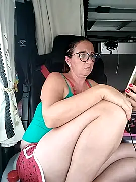 Milfa_nimfomana webcam