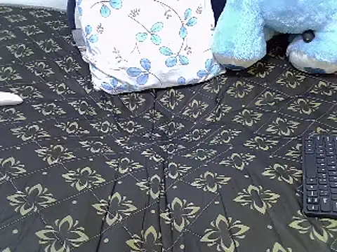 winnie254 webcam
