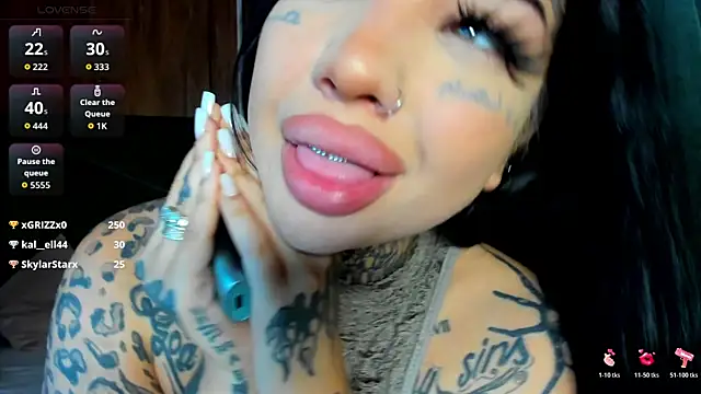 CreamyInkky_ webcam