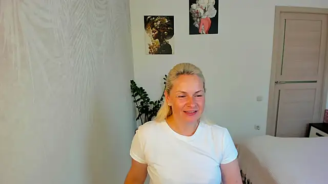 Alicee_Gracee webcam