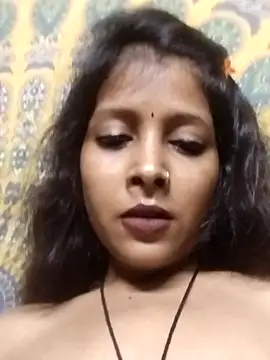 Gud_girl_Nilu webcam