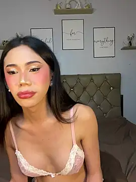 CassandraLovve webcam