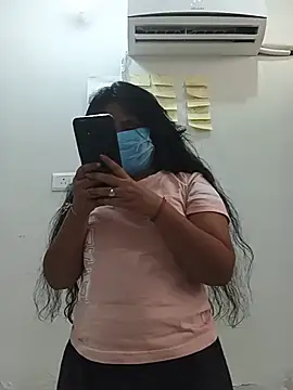 Riya_hot8 webcam