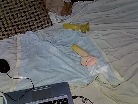 slim_mee webcam