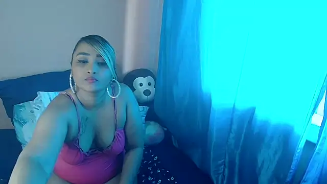 Indianbeautymilf003 webcam