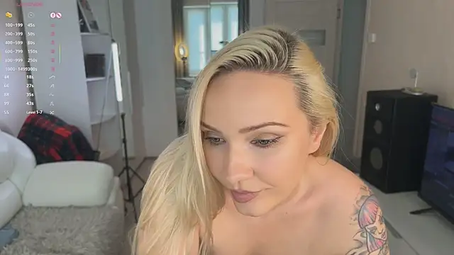 1AlexaGoddess3 webcam