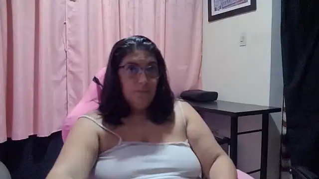 lina_maria99 webcam