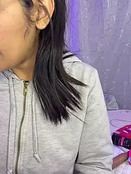 Mia_roux21 webcam