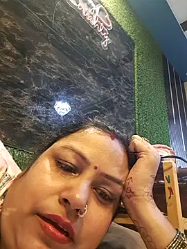 SHANVII live cam on StripChat