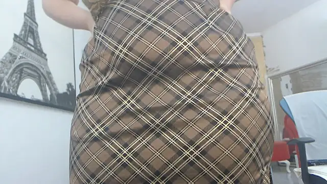 AnnaBellaLuckyXOXO webcam