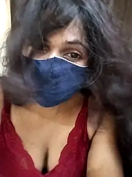 Roji_bha live webcam show