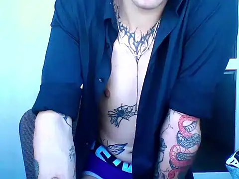 VelvetChaosSoul webcam