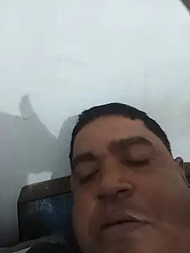 deshilnd live cam on StripChat