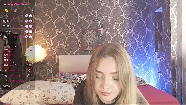 MiaMiaMeow webcam