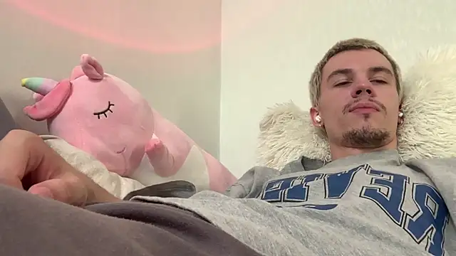 jeremy1scott - Jeremy1Scott's free webcam - UK Sex Cams