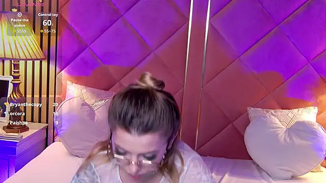 IveySin live webcam