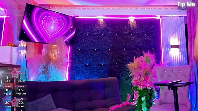 queens_wonders_blonders's live room