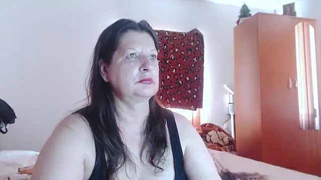 ExtasyMature webcam