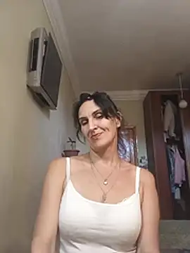 Alene_Lorrie live cam on StripChat