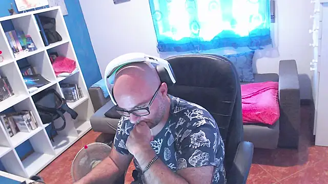ravingr4d4 webcam
