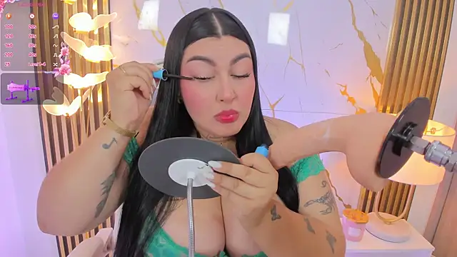abby_deep_2 webcam