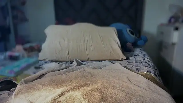 Big_boobs_lau_ webcam