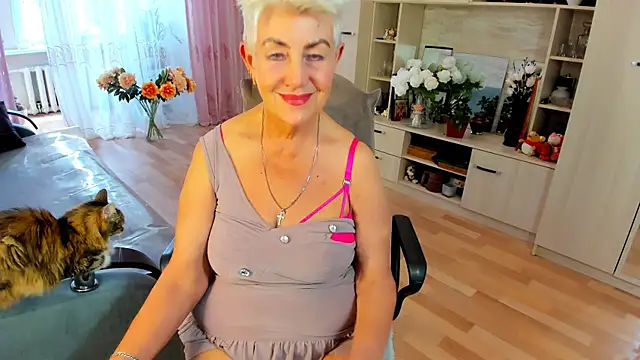 HotandMature webcam