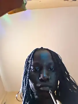 happy_quein