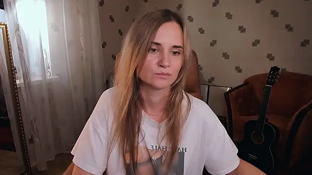 MiaSparkes webcam