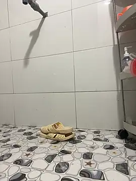 Linda-babyy webcam