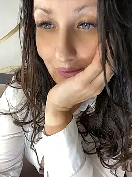 AnnaGrei webcam