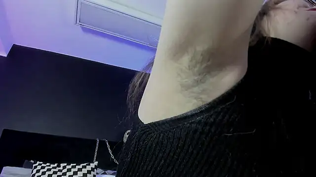 _Jade_16 live cam on StripChat