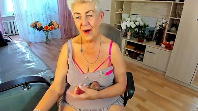 HotandMature webcam
