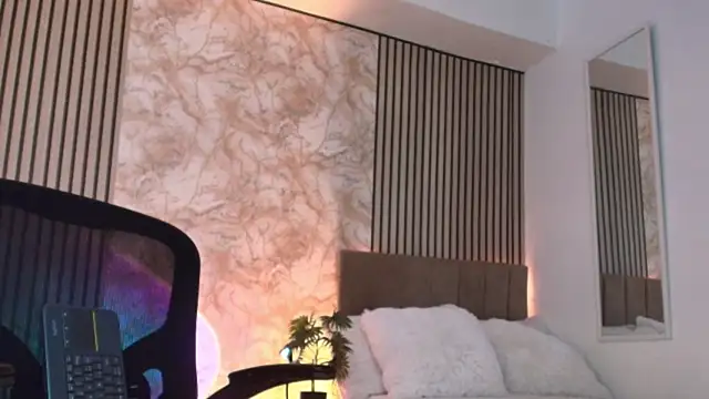 JuliRamirez webcam