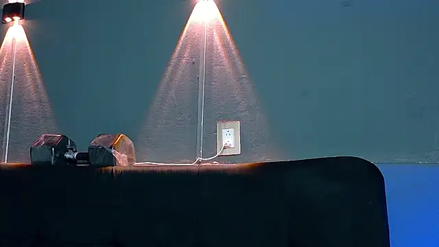 marcus_aress777 (M young) - 😈👅Show pussy zoom 👅😈: