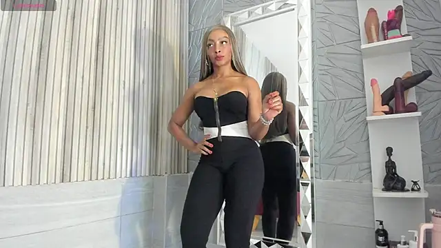 BriannaChelsea webcam