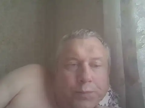 evulis1 live cam on StripChat