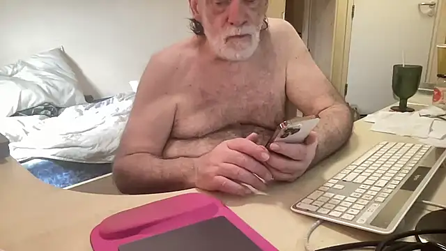 coach-karl live cam