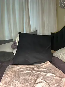 cynnxxxbarb - CynnxxxBarb's free webcam - UK Sex Cams