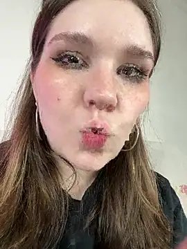 PumaShyXD live webcam show