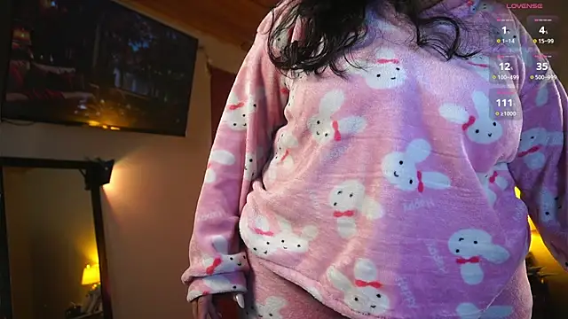 coraline_latin webcam