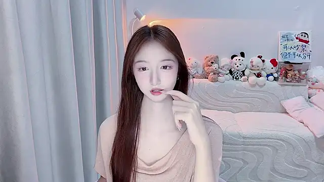 lucky-tt live cam on StripChat