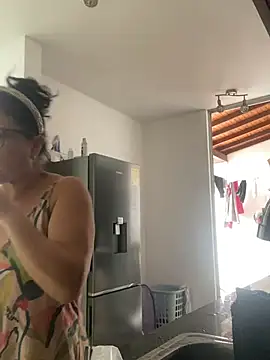 Sharongirl07 webcam