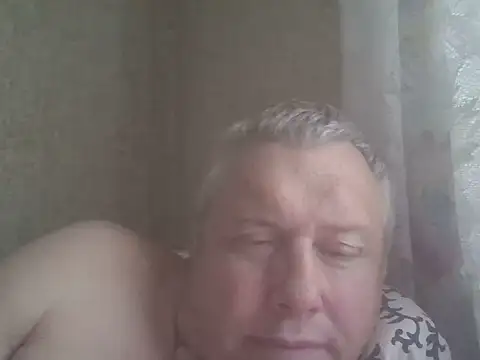 evulis1 live cam on StripChat